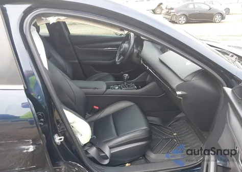 2019 Mazda Mazda3 z USA, uszkodzony, nr VIN JM1BPBJM0K1122470